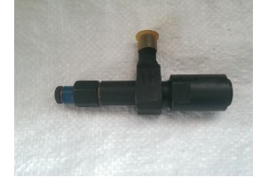 175N/180N Форсунка велика мотоблок дизель водяное охлаждение